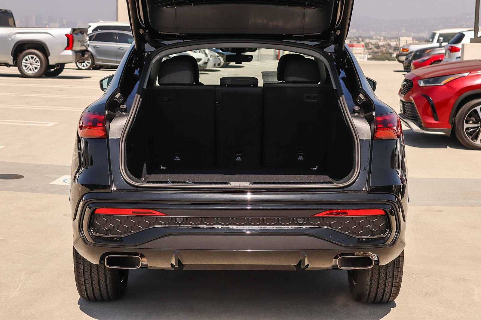 New 2026 Audi Q5 Premium AWD/4WD image 31
