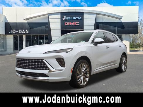 New 2026 Buick Envision Avenir image 1