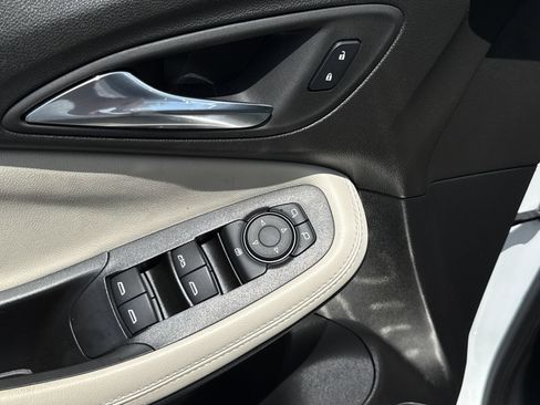 Used 2023 Buick Encore GX Select FWD image 14