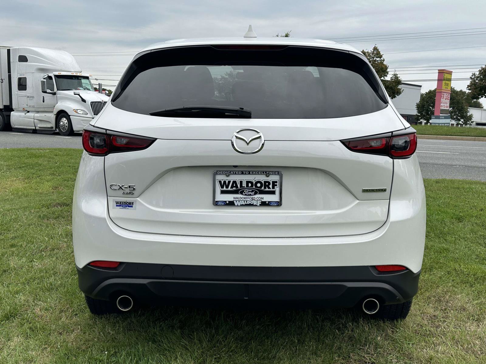 Used 2023 MAZDA CX-5 AWD 2.5 S w/ Select Package image 5