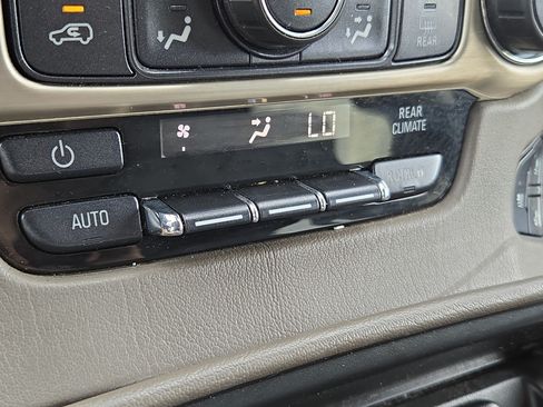 Used 2020 GMC Yukon Denali AWD/4WD image 33