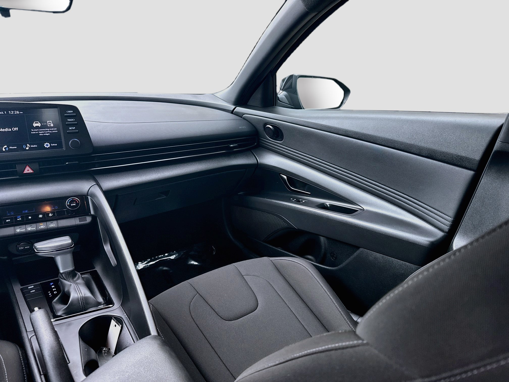 Used 2025 Hyundai Elantra Sport FWD image 19