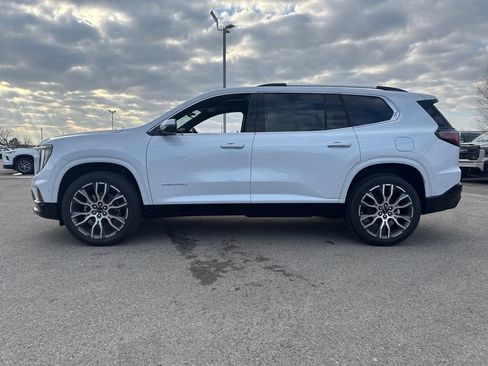 New 2026 GMC Acadia Denali Ultimate w/ LPO, Floor Liner Package image 3