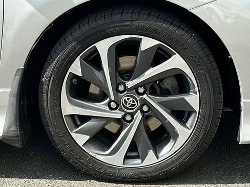 Used 2018 Toyota Corolla iM FWD image 7