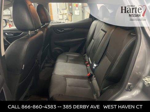 Used 2019 Nissan Rogue Sport SL image 28