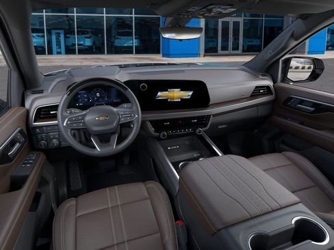 New 2026 Chevrolet Suburban High Country AWD/4WD image 15