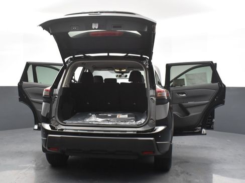 New 2026 Nissan Rogue SV w/ Cold Weather Package image 34