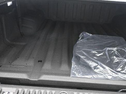 Certified 2026 Nissan Frontier SV w/ SV Convenience Package RWD image 19