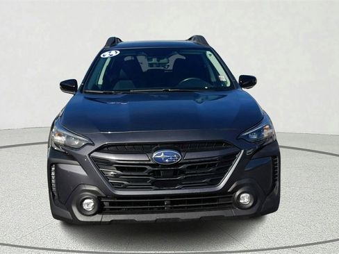Used 2024 Subaru Outback Premium image 2