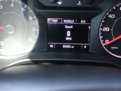 Used 2019 GMC Acadia SLE FWD image 21