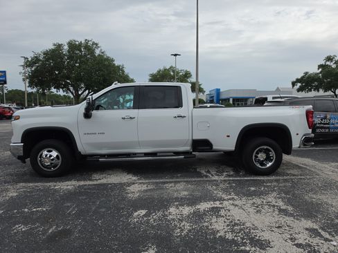Used 2026 Chevrolet Silverado 3500 LTZ w/ LTZ Plus Package AWD/4WD image 6