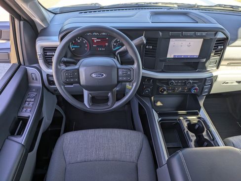 Certified 2024 Ford F250 XLT w/ FX4 Off-Road Package image 32