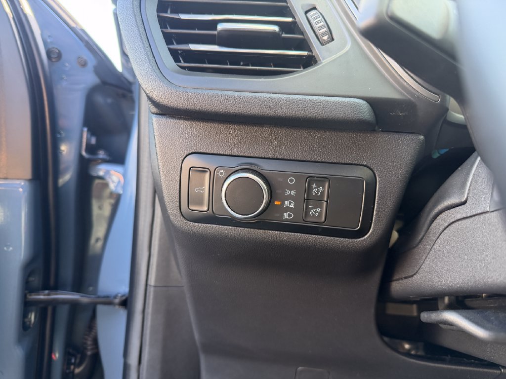 Used 2024 Ford Escape Active w/ Tech Pack #1 AWD/4WD image 17