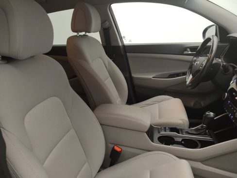 Used 2017 Hyundai Tucson Sport FWD image 21