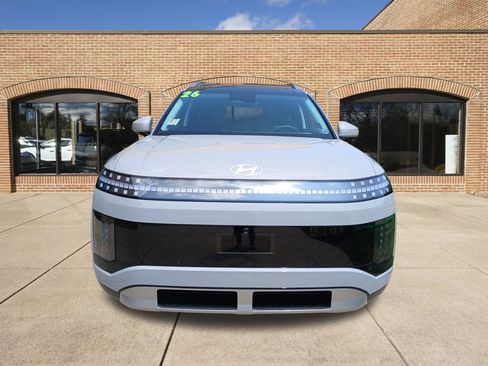 New 2026 Hyundai Ioniq 9 Limited image 9