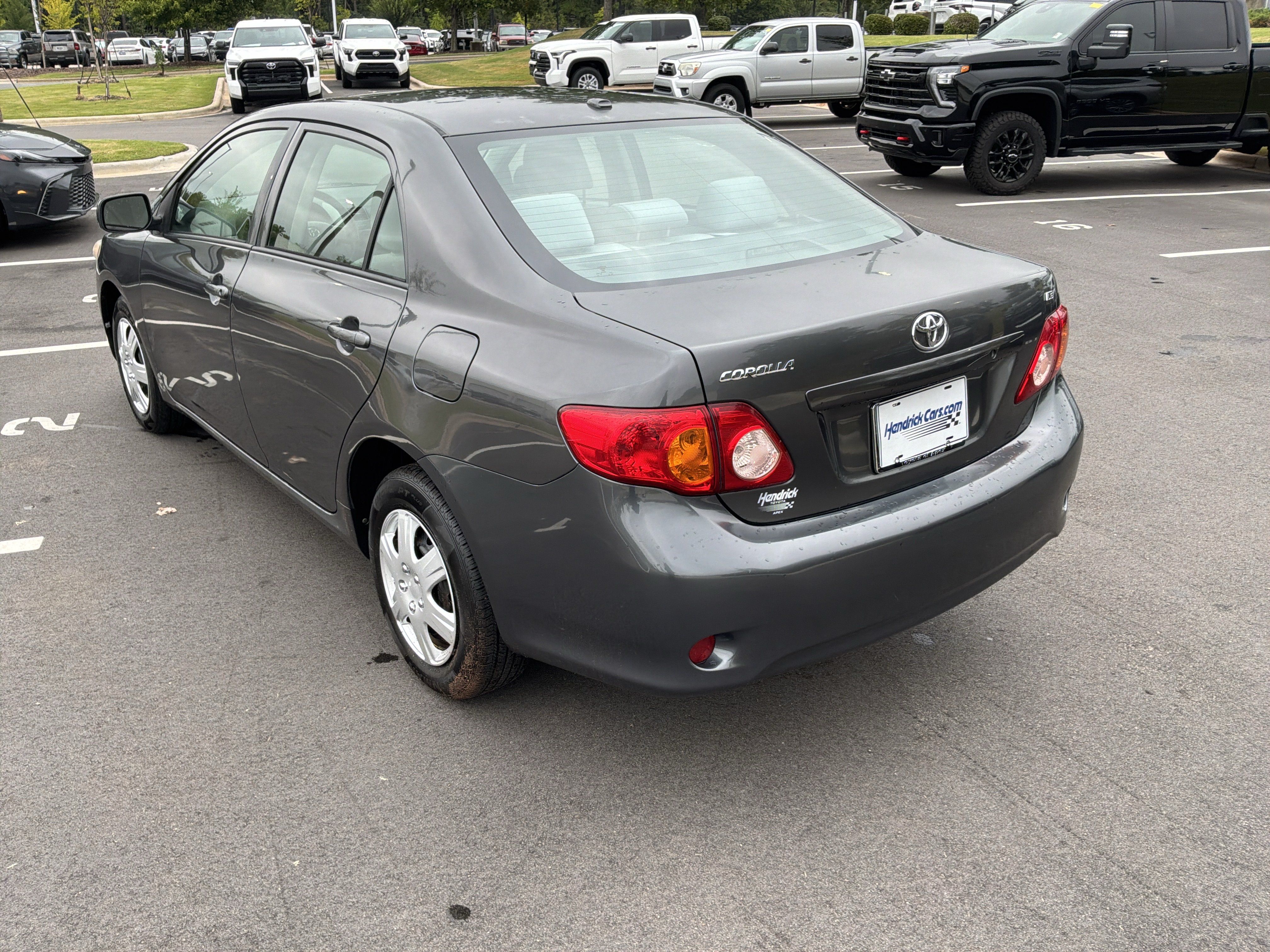 Used 2010 Toyota Corolla LE w/ All Weather Guard Pkg FWD image 8