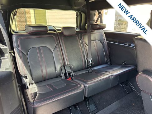 Used 2023 Ford Expedition Max Limited AWD/4WD image 12