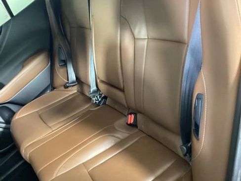 Used 2020 Subaru Outback Touring image 10