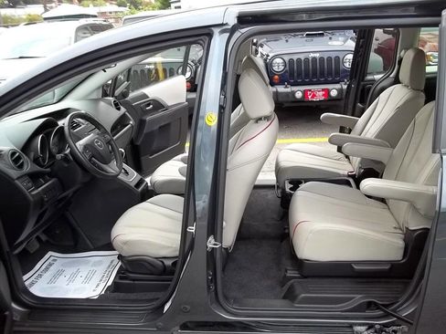 Used 2012 MAZDA MAZDA5 Grand Touring image 7