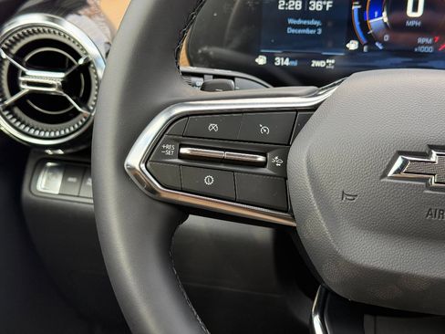 New 2026 Chevrolet Equinox ACTIV image 35