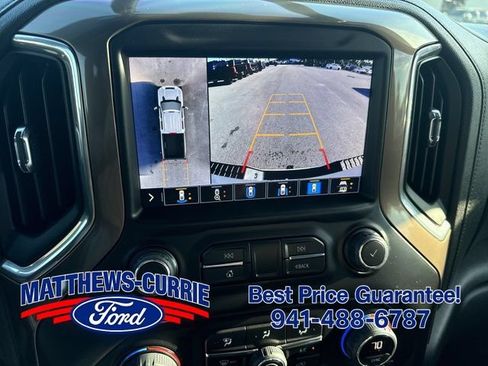 Used 2023 Chevrolet Silverado 2500 High Country w/ Z71 Off-Road Package AWD/4WD image 21