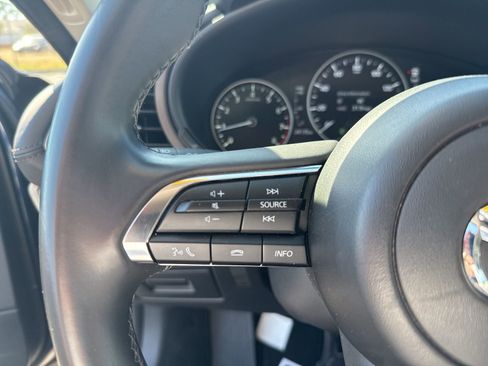 Used 2025 MAZDA MAZDA3 s image 17