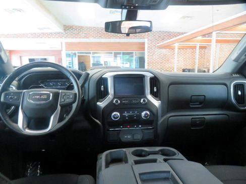 Used 2020 GMC Sierra 1500 SLE image 51
