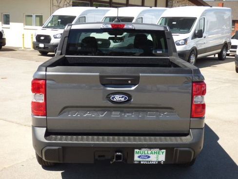 New 2026 Ford Maverick XLT w/ XLT Luxury Package FWD image 4