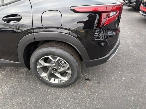 New 2026 Chevrolet Trax LT w/ Driver Confidence Package image 7