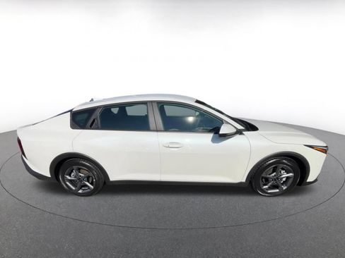 Used 2026 Kia K4 FWD image 16