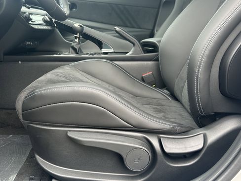 New 2025 Hyundai Elantra N image 11