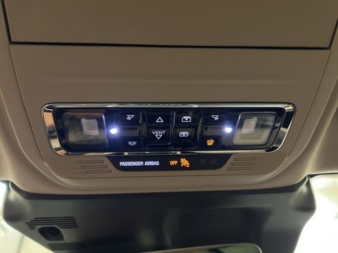 New 2026 Lincoln Corsair Reserve image 27