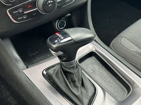 Used 2021 Dodge Charger SXT w/ Blacktop Package image 23