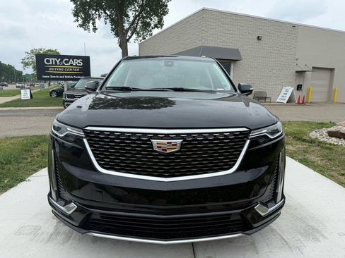 Used 2023 Cadillac XT6 Premium Luxury AWD/4WD image 8