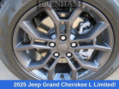 New 2025 Jeep Grand Cherokee L Limited image 10