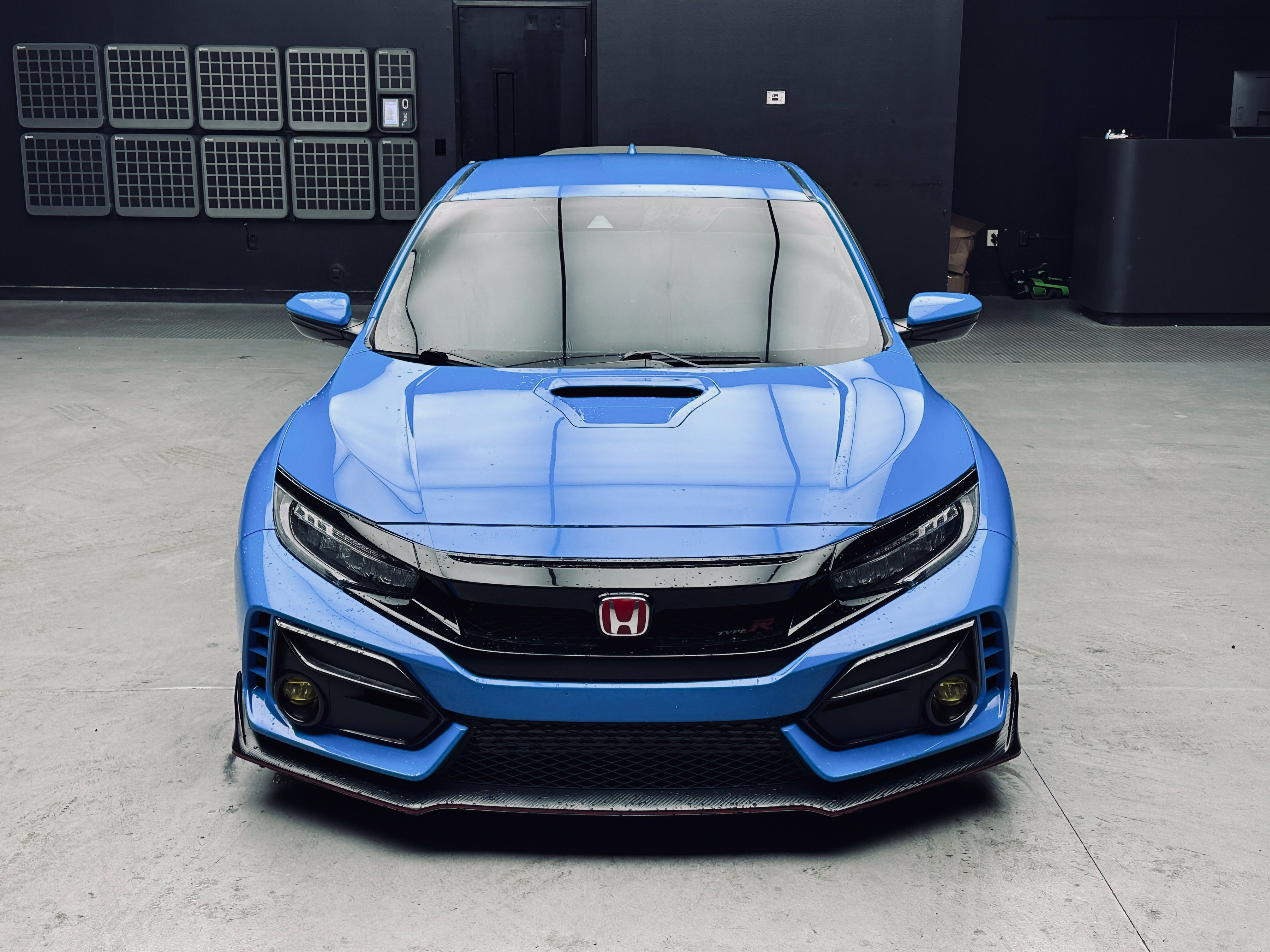 Used 2020 Honda Civic Type R image 11