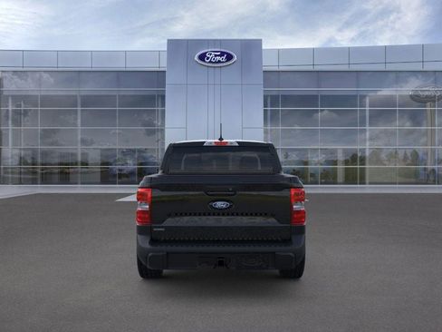 New 2026 Ford Maverick XL image 7