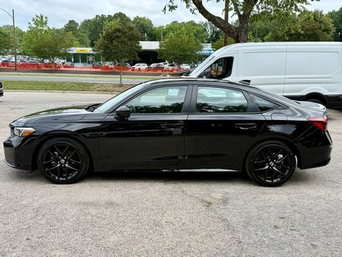 Used 2025 Honda Civic Sport image 8