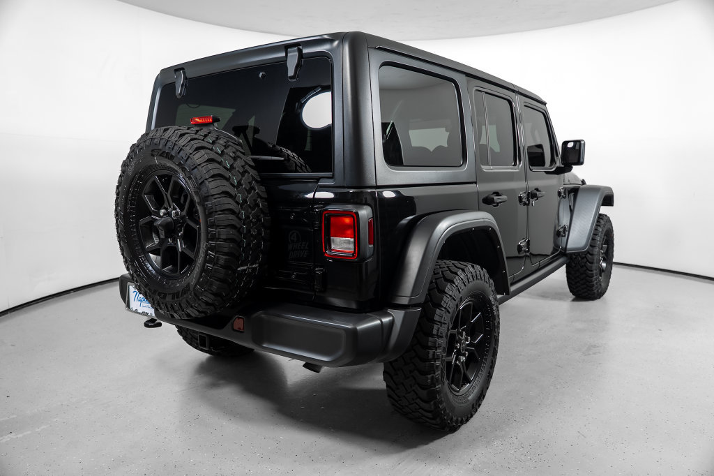 Used 2024 Jeep Wrangler Unlimited Sport AWD/4WD image 9