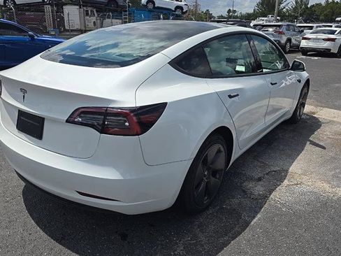Used 2023 Tesla Model 3 Standard Range RWD image 7