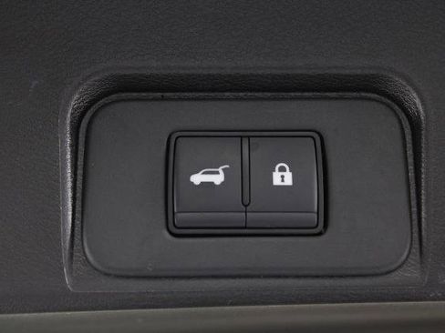 Certified 2024 Nissan Rogue SV image 19