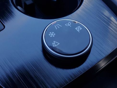 New 2026 Nissan Rogue SV image 25