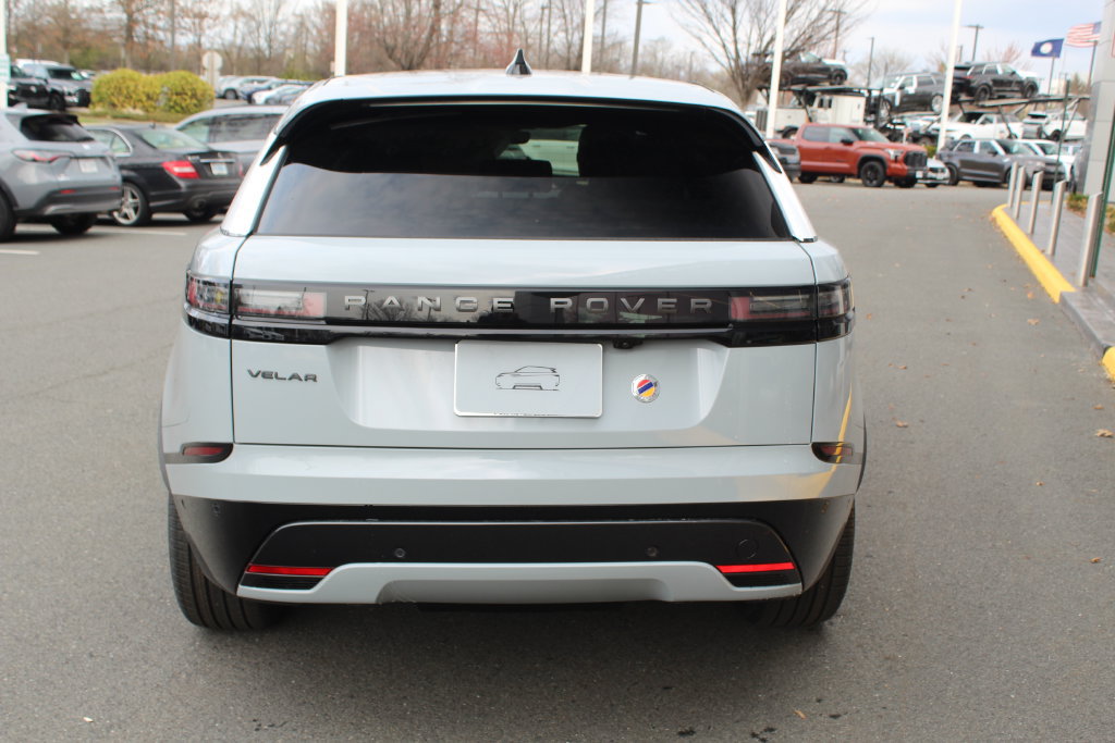 New 2026 Land Rover Range Rover Velar Dynamic SE AWD/4WD image 31