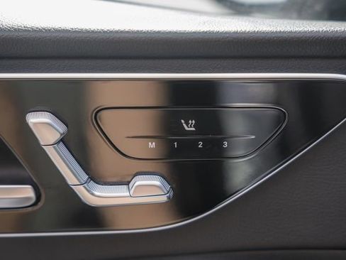 Used 2023 Mercedes-Benz C 300 4MATIC Sedan image 38