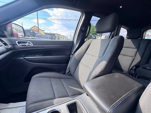 Certified 2021 Jeep Grand Cherokee Laredo AWD/4WD image 14