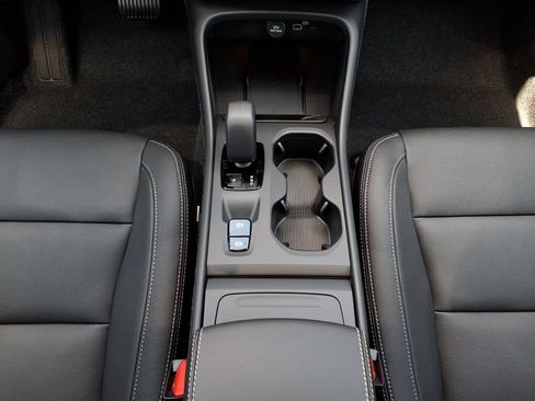 New 2026 Volvo XC40 B5 Core w/ Protection Package Premier AWD/4WD image 19