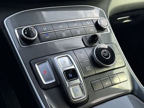 Used 2022 Hyundai Santa Fe SEL FWD image 19