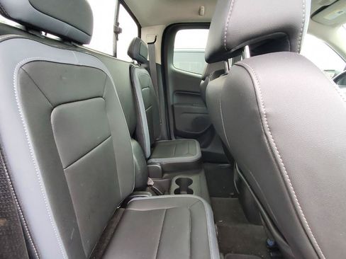 Used 2016 Chevrolet Colorado Z71 AWD/4WD image 6