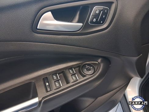 Used 2019 Ford Escape Titanium w/ U9j03 - Titanium Tow Package image 9