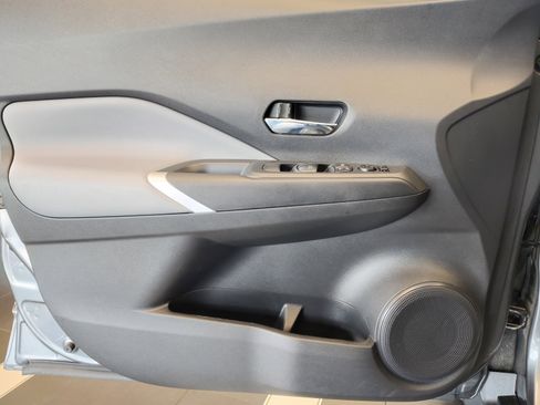 Used 2023 Nissan Kicks SR w/ SR Premium Package image 29